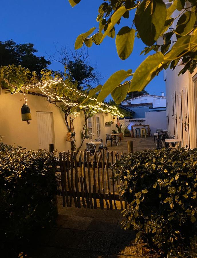 Hotel Au Bon Landais Biscarrosse-Plage Kültér fotó