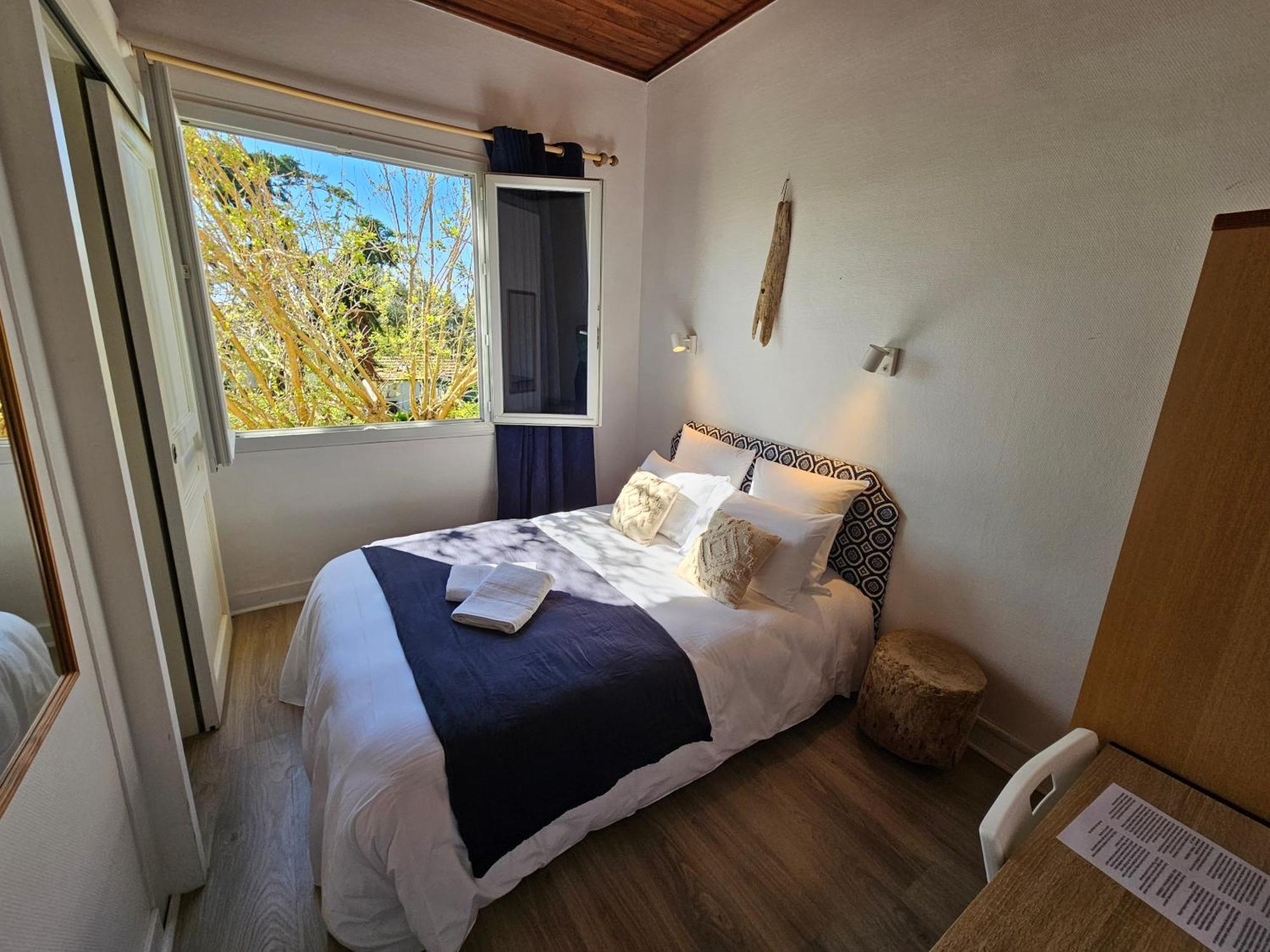 Hotel Au Bon Landais Biscarrosse-Plage Kültér fotó