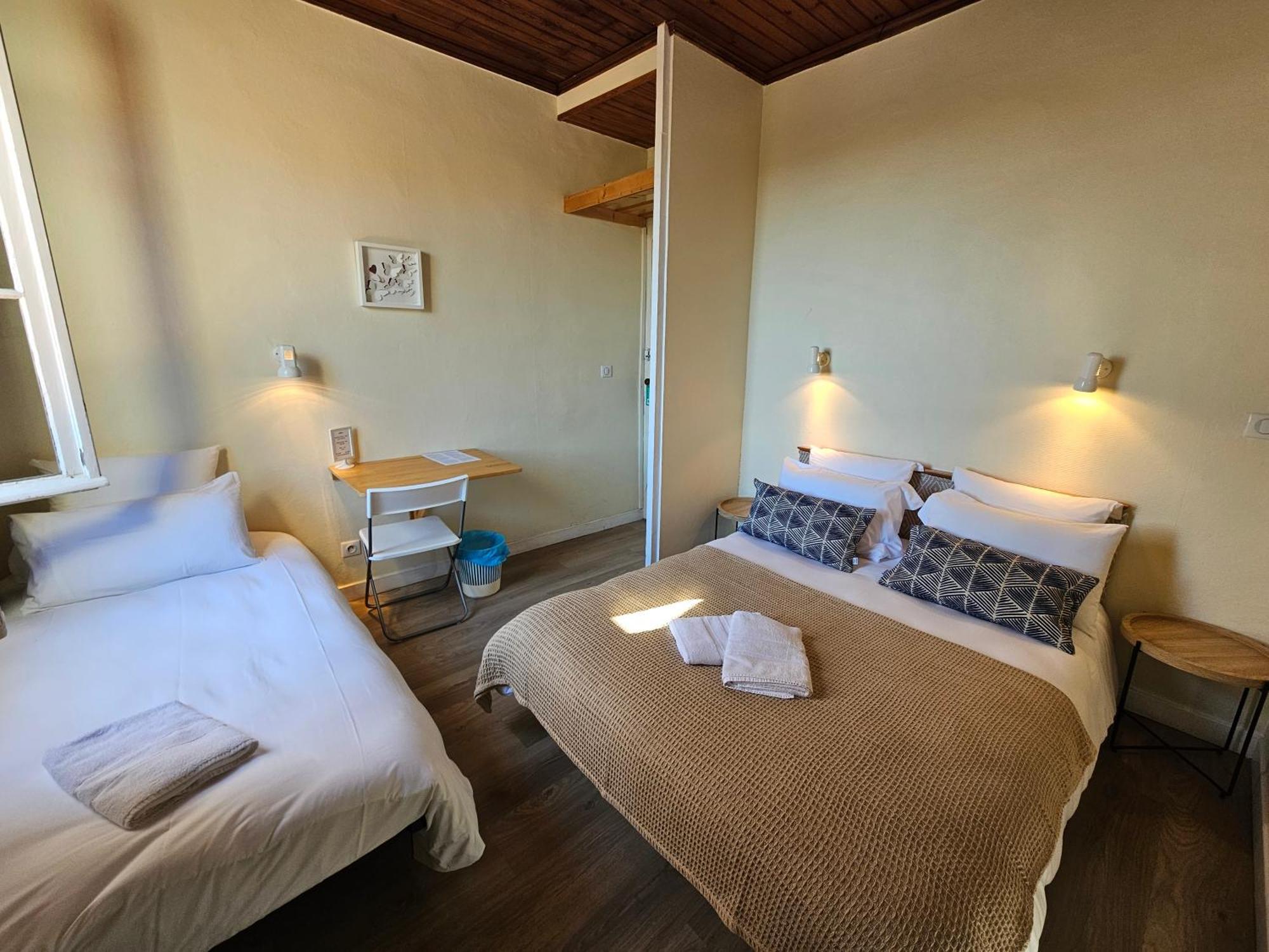 Hotel Au Bon Landais Biscarrosse-Plage Kültér fotó